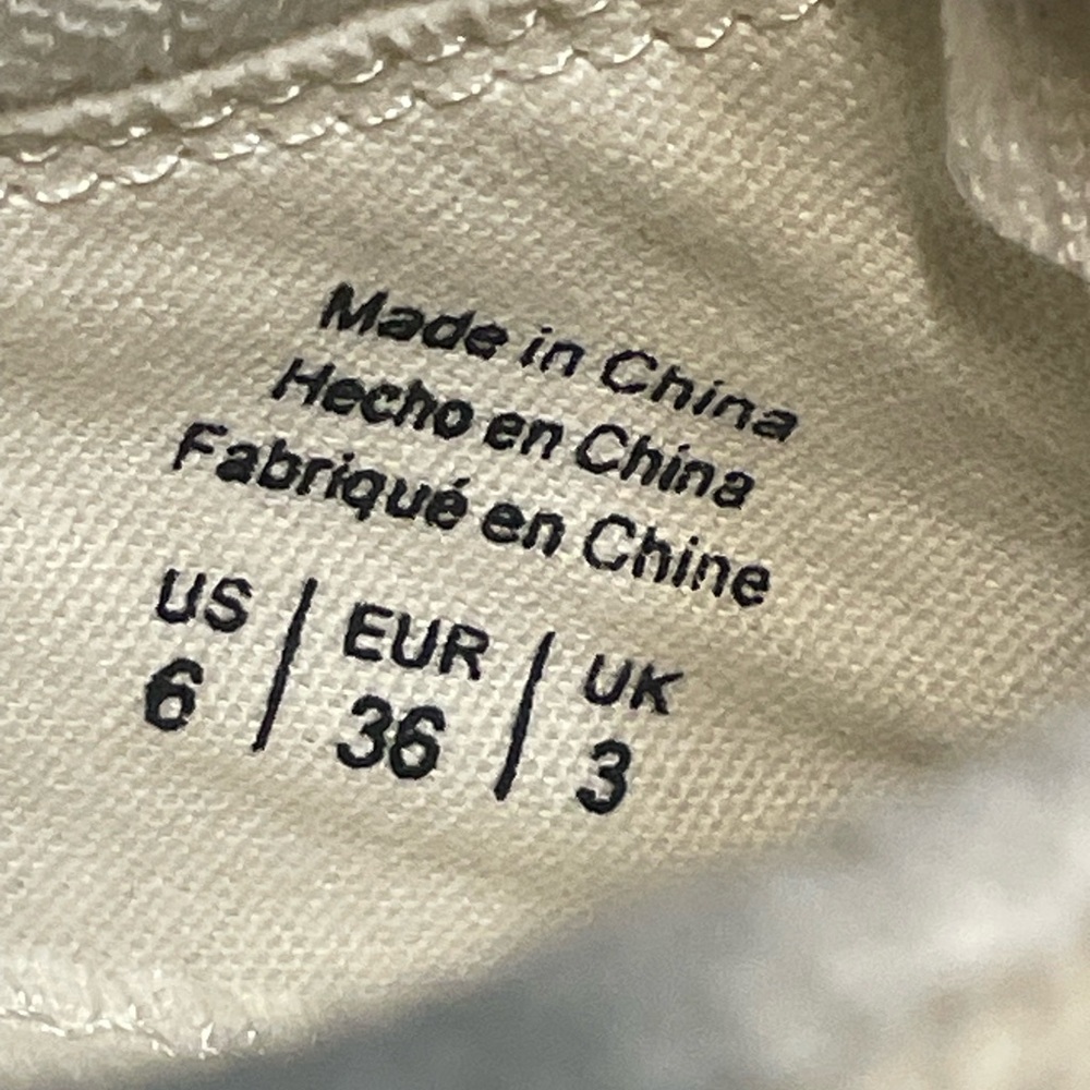 Roxy Womens Canvas Sneaker Size 6 - Picture 14 of 15